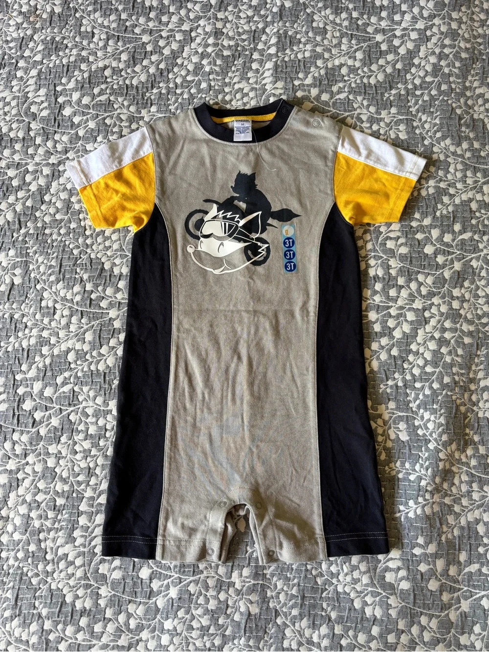 Gymboree 2004 Skate Pup one piece - 3T